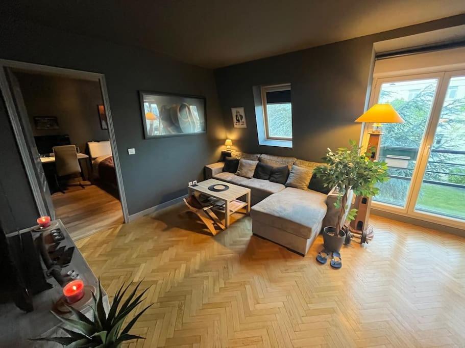 Appartement Cosy Le Chesnay Le Chesnay  Exteriör bild