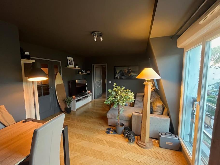 Appartement Cosy Le Chesnay Le Chesnay  Exteriör bild